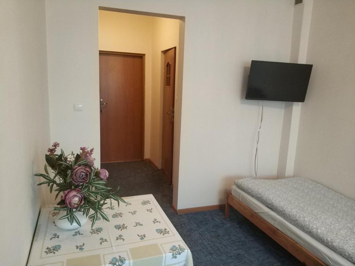 Hotel Mark Marki  Ngoại thất bức ảnh
