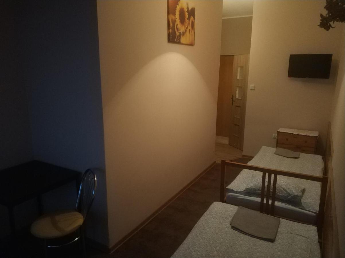 Hotel Mark Marki  Ngoại thất bức ảnh